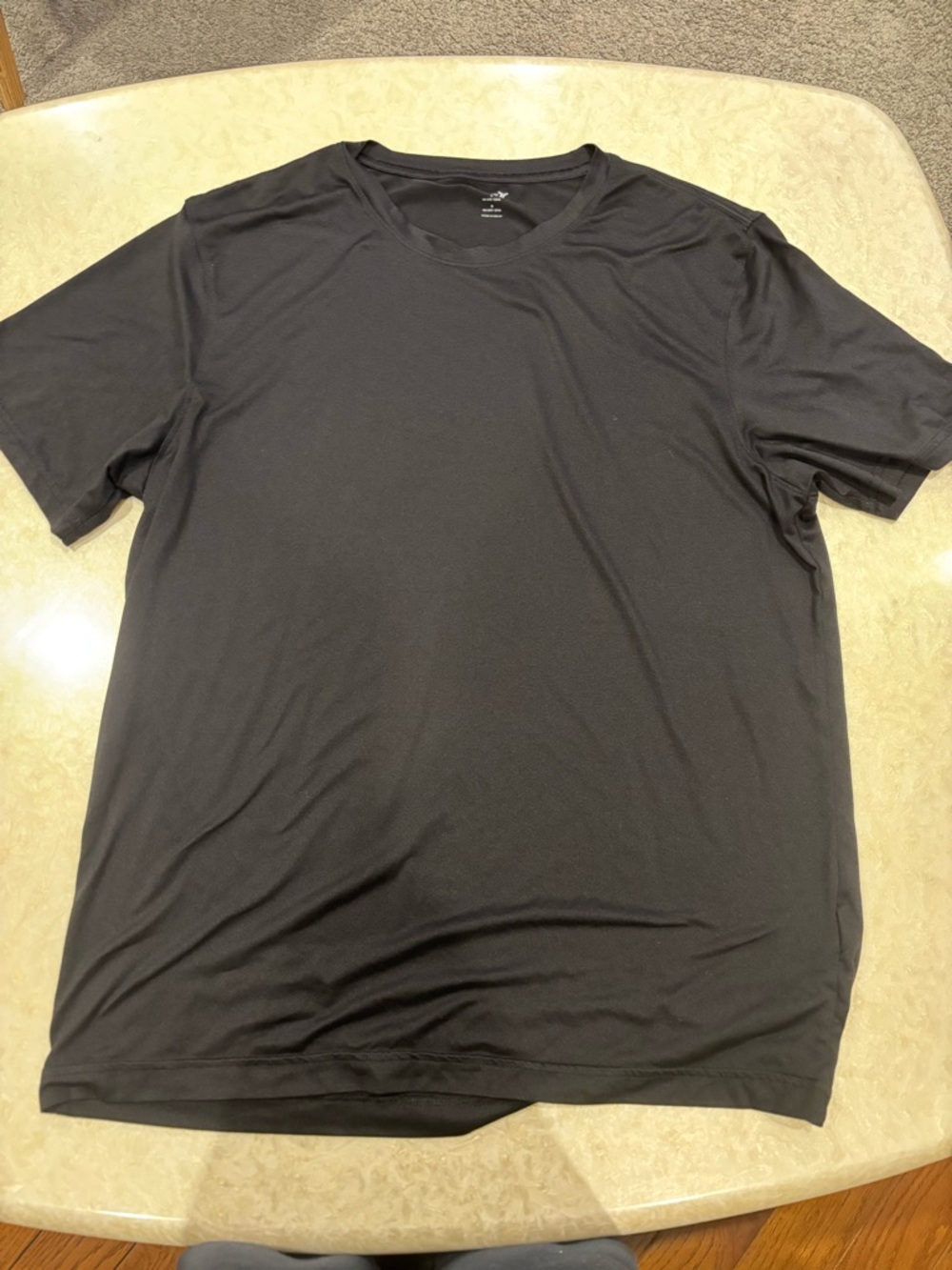 Old Navy Black Crew Neck Short Sleeve Tee